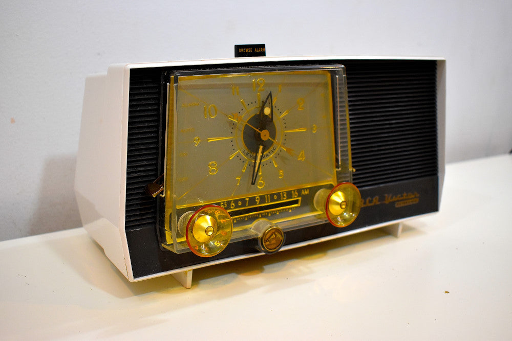 Charcoal and White 1959 RCA Victor Model 1-C-5JE Vacuum Tube AM Clock Radio Sounds Like A Dream!