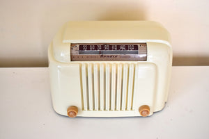 アイボリー ホワイト 1947 ベンディックス アビエーション モデル 110 真空管 AM ラジオ 素晴らしい状態 素晴らしいサウンドのかわいさ賞を受賞!