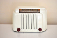 Load image into Gallery viewer, Classic Ivory 1947 Bendix Aviation Model 526A Bakelite AM Vacuum Tube AM Radio Totally Restored Sounds Wonderful!