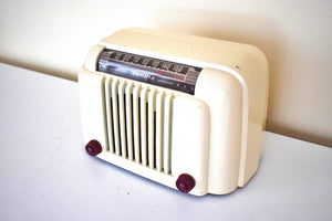 Ivory White 1946 Bendix Model 526B "The Toaster" Vacuum Tube AM Radio So Cute! Excellent Performer!