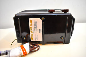 Bluetooth Ready To Go -  Umber Brown Bakelite 1947 Emerson Model 518 AM Vacuum Tube Radio Sounds Marvelous!