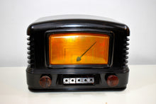 Load image into Gallery viewer, Gilded Age Black Bakelite 1941 Airline 14BR-525A AM Vacuum Tube AM Radio Excellent+ Condition!