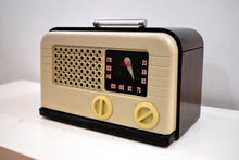 Load image into Gallery viewer, Ivory Bakelite and Wood Post War 1948 Delco Model R-1238 AM Vacuum Tube Radio Works Great!