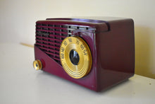 Load image into Gallery viewer, Maroon 1952 CBS Model 517A AM Vacuum Tube Radio Rare Model Rare Color Pristine Condition!