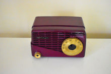 Load image into Gallery viewer, Maroon 1952 CBS Model 517A AM Vacuum Tube Radio Rare Model Rare Color Pristine Condition!