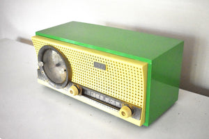 Never Before Seen Grasshopper Green Mid Century Retro 1959-1961 CBS Model C230 Vacuum Tube AM Clock Radio Excellent Condition! All Original!