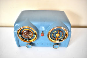 Ice Blue Metallic Crosley 1951 Model 11-125GN AM Vacuum Tube Clock Radio Quality Construction Sounds Great!