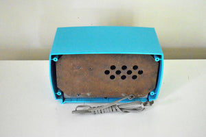 Sky Blue Turquoise and Wicker Vintage 1954 Capehart Model 3T55B AM Vacuum Tube Radio Totally Restored!