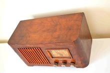 Load image into Gallery viewer, Pre-War Artisan Handcrafted Wood 1941 Coronado Model 906 Vacuum Tube AM Radio Loud Receives Like a Champ!