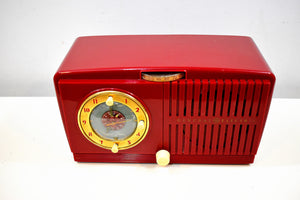 Cranberry Red Vintage 1954 General Electric Model 556 AM Vacuum Tube Radio Great Looking Sweet Sounding!