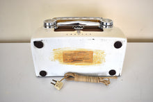 Load image into Gallery viewer, Polar White 1953 Crosley Model E-15 WE AM Vacuum Tube Radio Quality Construction Sounds Great!