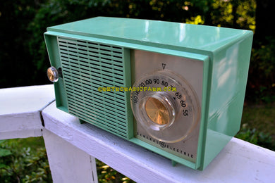 売れました！ - 2017 年 8 月 19 日 - Bluetooth MP3 対応 シーグリーン 1959 ゼネラル エレクトリック モデル T-129C 真空管ラジオ