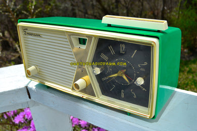SOLD! - Apt 24, 2017 - PRISTINE Emerald Green Emerson Model 883 Series B Tube AM Clock Radio Mid Century Rare Color Sounds Great!
