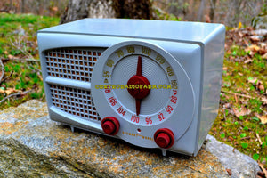 SOLD! - Aug 6. 2017 - AM FM GREY AND MAROON Mid Century Retro Vintage 1953 Stewart Warner Model 9166 Tube Radio Rare Functional and Sounds Dreamy!