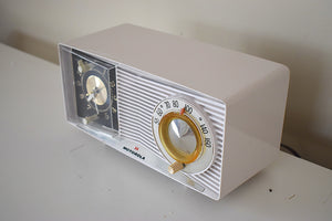 Bluetooth Ready To Go - Alpine White 1962 Motorola Model C9P1 AM Vacuum Tube Radio Works Great!