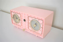 Charger l&#39;image dans la galerie, Carnation Pink 1956 RCA Victor Model 6-C-8F Vacuum Tube AM Clock Radio Rare Model and Color Sounds Beautiful!