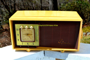 SOLD! - Apr 18, 2017 - BUTTERSCOTCH Retro Space Age 1955 Sylvania R5485-9211 Tube AM Clock Alarm Radio Almost Pristine! - [product_type} - Sylvania - Retro Radio Farm