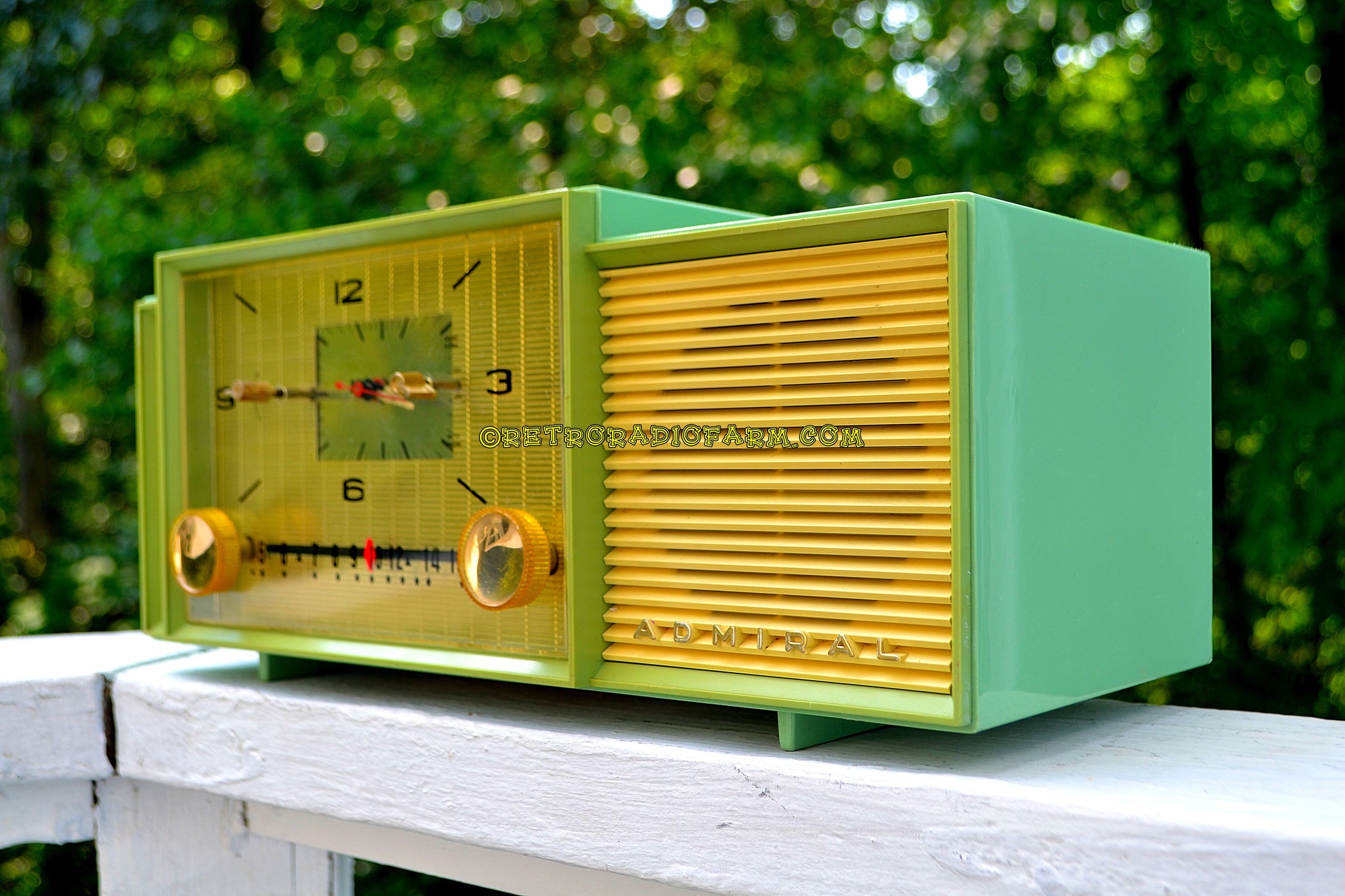 SOLD! - Oct 9, 2017 - MINT GREEN Mid Century Retro Vintage 1959 Admiral 298 Tube AM Clock Radio Sounds Great! - [product_type} - Admiral - Retro Radio Farm