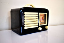 Charger l&#39;image dans la galerie, Ebony and Ivory 1947 General Television Model 100-1 Vacuum Tube AM Radio Works Great! Excellent Plus Condition!