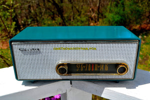 SOLD! - Aug 16, 2017 - SHERWOOD GREEN Mid Century Retro Antique Vintage 1959 Crosley Ranchero T-60 AM Tube Radio Quality Construction Sounds Great! - [product_type} - Crosley - Retro Radio Farm