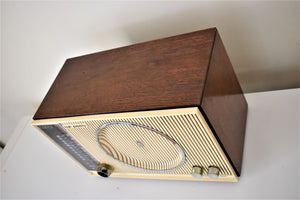 AM FM Solid Wood Cabinet 1964 Zenith Model H845 Vacuum Tube Radio Sounds Looks Works Like A Champ!