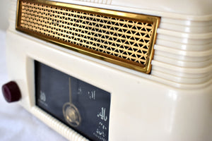 アイボリー ホワイト 1946 ゼネラル エレクトリック モデル 201 真空管 AM ラジオ 素晴らしい状態 素晴らしい音です!