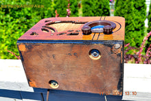 Charger l&#39;image dans la galerie, SOLD! - July 19, 2014 - ART DECO Wood Retro Vintage Antique 1937 Airline 62-245 AM Tube Radio WORKS! - [product_type} - Airline - Retro Radio Farm