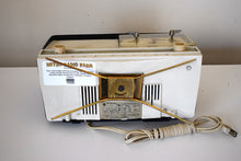 画像をギャラリービューアに読み込む, 白黒 1959 RCA Victor モデル C-4FE 真空管 AM クロック ラジオ ユニークな回転スタンド