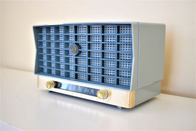 Slate Blue and Gray Vintage 1953 RCA Victor 6-XD-5 Vacuum Tube Radio Dual Speaker Sounds and Looks Great!