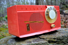 Charger l&#39;image dans la galerie, SOLD! - July 21, 2017 - BLUETOOTH MP3 READY - Salmon Pink Retro Mid Century Jetsons Vintage 1958 Philco E-814-124 AM Tube Radio Sounds Great! - [product_type} - Philco - Retro Radio Farm