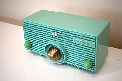 Sea Green 1957 Motorola Model 56H Vintage Vacuum Tube AM Radio Iconic Turbine Design!