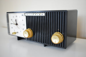 Bluetooth Ready To Go - Mamba Black Mid Century 1959 Motorola Model 5C11E AM Vacuum Tube Clock Radio