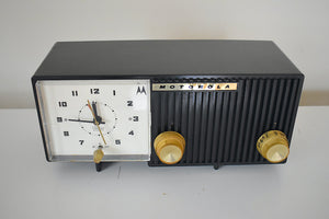 Bluetooth Ready To Go - マンバ ブラック ミッドセンチュリー 1959 モトローラ モデル 5C11E AM 真空管クロック ラジオ