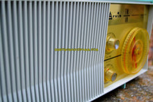 画像をギャラリービューアに読み込む, SOLD! - Dec. 18, 2017 - BLUETOOTH MP3 READY - AM FM TURQUOISE Retro Mid Century Jetsons Vintage 1962 Arvin Model 31R26 Tube Radio Amazing! - [product_type} - Arvin - Retro Radio Farm