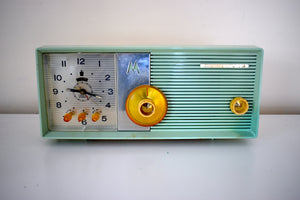 クールミントグリーン 1957年モトローラモデル 5C25GW 真空管AM時計ラジオ レアカラーサウンド素晴らしい！