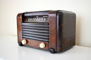 Artisan Handcrafted Solid Wood Beauty Art Deco 1941 General Electric Model L-604 AM Vacuum Tube Radio Sounds Glorious!