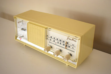 Tapioca Beige 1964 Panasonic Model 720 Vacuum Tube AM FM Clock Radio Sounds Great Excellent Condition!