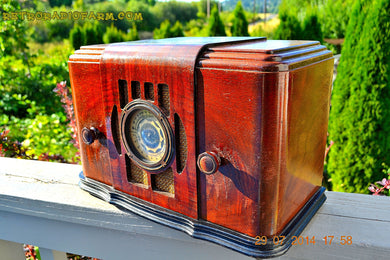 SOLD! - Sept 17, 2015 - BEAUTIFUL Wood Art Deco Retro 1930's or 1940's Western Air Patrol AM Tube Radio Works! Wow!