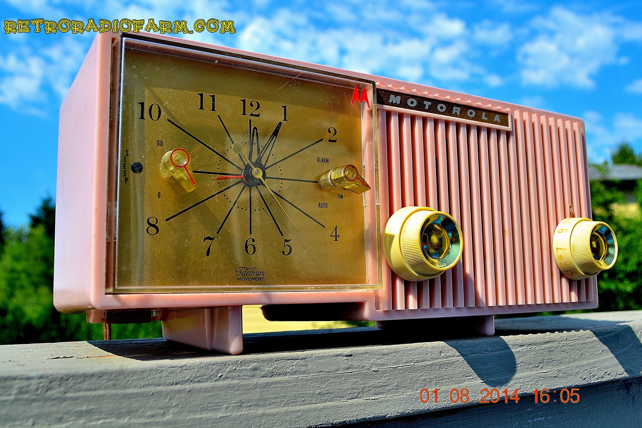 SOLD! - Dec 27, 2014 - PRETTY IN PINK Retro Jetsons 1956 Motorola 57CF Tube AM Clock Radio WORKS! - [product_type} - Motorola - Retro Radio Farm