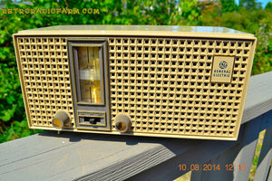 SOLD! - Nov 23, 2014 - AM/FM HIPSTER GREY Retro Vintage 1960's General Electric T-230C Model AM/FM Tube Radio WORKS!