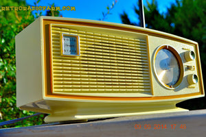 SOLD! - Nov 29, 2014 - AVOCADO and white AM/FM Retro Vintage 1960's Sears Model 2027 Solid State Radio WORKS! - [product_type} - Sears - Retro Radio Farm