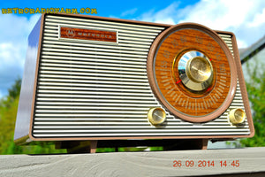 SOLD! - Oct. 22, 2014 - FAUX WOOD GRAIN DIAL! Retro Jetsons Vintage 1963 Motorola T25BN AM Tube Radio WORKS! - [product_type} - Motorola - Retro Radio Farm