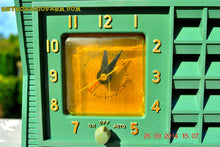 Charger l&#39;image dans la galerie, SOLD! - Nov. 14, 2014 PEA GREEN Retro Jetsons Vintage 1955 Admiral 5S33 - [product_type} - Admiral - Retro Radio Farm