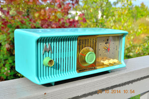 SOLD! - Nov 28, 2014 - VIVID Turquoise Retro Jetsons 1957 Motorola 57CC Tube AM Clock Radio WORKS!