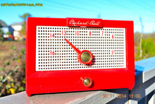 Charger l&#39;image dans la galerie, SOLD! - Dec 24, 2014 - CHERRY Red Retro Jetsons Vintage 1956 Packard Bell 5R1 AM Tube Radio WORKS! - [product_type} - Packard-Bell - Retro Radio Farm