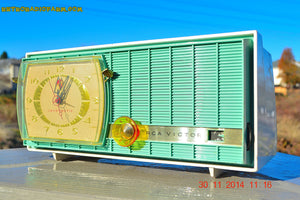 SOLD! - Dec 6, 2014 - TURQUOISE Retro Jetsons Vintage 1957 RCA Victor Model C-3HE AM Tube Radio WORKS!