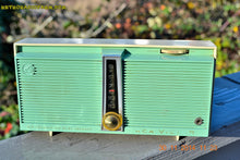 Charger l&#39;image dans la galerie, SOLD! - Feb 9, 2016 - WORKING PORTABLE Turquoise Retro Jetsons Vintage 1957 RCA Victor Model TX1-HE AM Battery Only Solid State Radio - [product_type} - RCA Victor - Retro Radio Farm