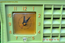 画像をギャラリービューアに読み込む, SOLD! - Dec 8, 2014 - PISTACHIO GREEN Vintage 1955 Admiral 5R3 AM Tube Radio Works! - [product_type} - Admiral - Retro Radio Farm