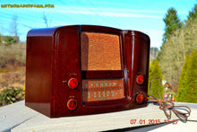 Charger l&#39;image dans la galerie, SOLD! - Oct 17, 2015 - ART DECO 1948 Stromberg Carlson Model 1204 AM/FM Brown Swirly Marbled Bakelite Tube Radio Totally Restored! - [product_type} - Stromberg Carlson - Retro Radio Farm