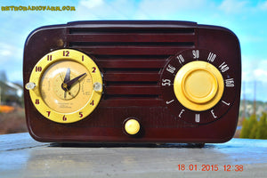 SOLD! - Aug 12, 2015 - GOLDEN AGE 1949 Jewel Model 910 AM/ Brown Swirly Marbled Bakelite Tube Radio Totally Restored! - [product_type} - Jewel - Retro Radio Farm